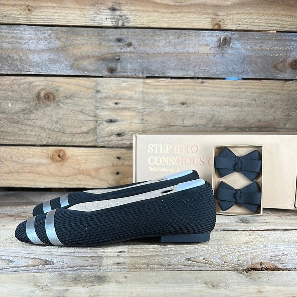 Black Ribbed Ballet Flats with Silver Stripes and Removable Bows